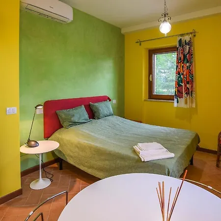 6 Bedroom Beautiful In Nyaraló