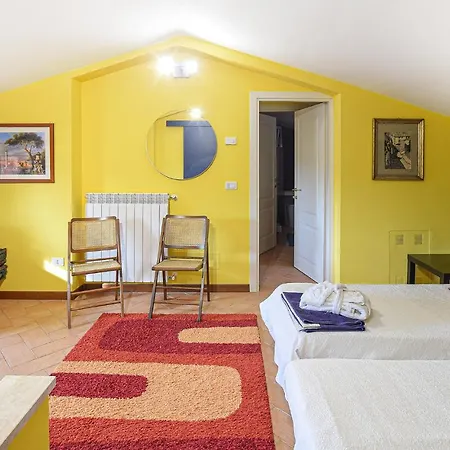 6 Bedroom Beautiful In *