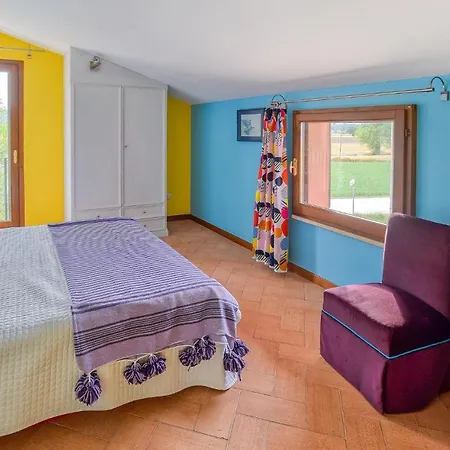 6 Bedroom Beautiful In Nyaraló