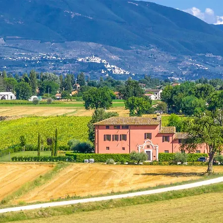 6 Bedroom Beautiful In * Foligno